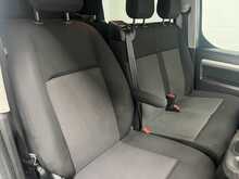 Peugeot Expert BlueHDi 1200 Professional Premium - U2706