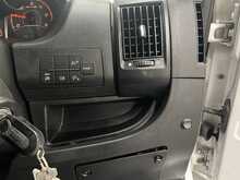 Peugeot Boxer 2.2 2dr Luton Manuel Diesel - U2707