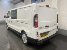 Renault Trafic 2.0 dCi Blue LL30 Sport Crew Van Double Cab 6dr Diesel Manual L2 H1 Euro 6 (s/s) (150 ps) - U2709