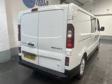 Renault Trafic 2.0 dCi Blue LL30 Sport Crew Van Double Cab 6dr Diesel Manual L2 H1 Euro 6 (s/s) (150 ps) - U2709