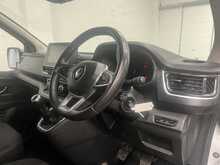 Renault Trafic 2.0 dCi Blue LL30 Sport Crew Van Double Cab 6dr Diesel Manual L2 H1 Euro 6 (s/s) (150 ps) - U2709