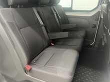Renault Trafic 2.0 dCi Blue LL30 Sport Crew Van Double Cab 6dr Diesel Manual L2 H1 Euro 6 (s/s) (150 ps) - U2709