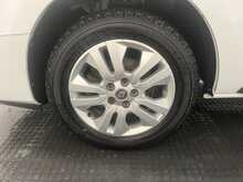 Renault Trafic 2.0 dCi Blue LL30 Sport Crew Van Double Cab 6dr Diesel Manual L2 H1 Euro 6 (s/s) (150 ps) - U2709