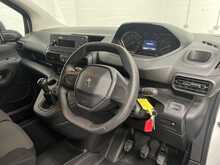 Peugeot Partner BlueHDi 650 S - U2711