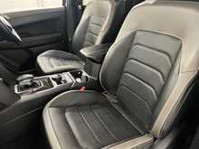 Volkswagen Amarok 2.0 TDI Style Pickup Double Cab 4dr Diesel Auto 4Motion Euro 6 (s/s) (205 ps) - U2714