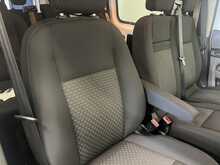 Ford Transit Custom 2.0 320 EcoBlue Trend Kombi Double Cab 5dr Diesel Auto L2 H1 Euro 6 (s/s) (130 ps) - U2717