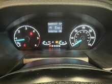 Ford Transit Custom 2.0 320 EcoBlue Trend Kombi Double Cab 5dr Diesel Auto L2 H1 Euro 6 (s/s) (130 ps) - U2717