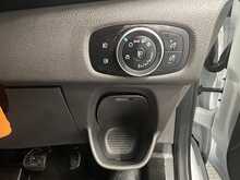 Ford Transit Custom 2.0 320 EcoBlue Trend Kombi Double Cab 5dr Diesel Auto L2 H1 Euro 6 (s/s) (130 ps) - U2717