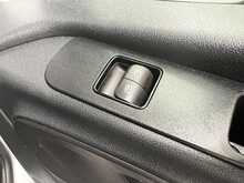 Mercedes-Benz Sprinter 2.0 315 CDI Progressive Panel Van 5dr Diesel Manual RWD L2 H2 Euro 6 (s/s) (150 ps) - U2732