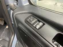 Mercedes-Benz eSprinter 55kWh Progressive Panel Van 5dr Electric Auto FWD L2 H2 20kW Charger (115 ps) - U2734
