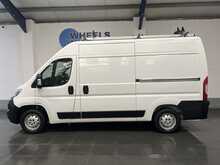 Citroen Relay 2.2 BlueHDi 35 X Panel Van 5dr Diesel Manual L2 High Roof Euro 6 (s/s) (140 ps) - U2737