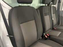 Ford Transit 2.0 350 EcoBlue HD Leader Luton Van 2dr Diesel Manual RWD L4 Euro 6 (s/s) (165 ps) 2.0 2dr Luton - U2743