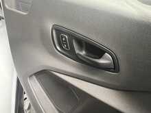 Ford Transit 2.0 350 EcoBlue HD Leader Luton Van 2dr Diesel Manual RWD L4 Euro 6 (s/s) (165 ps) 2.0 2dr Luton - U2743