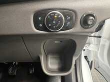 Ford Transit 2.0 350 EcoBlue HD Leader Luton Van 2dr Diesel Manual RWD L4 Euro 6 (s/s) (165 ps) 2.0 2dr Luton - U2743