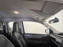 Toyota Hilux 2.4 D-4D Active Extra Pickup Extended Cab 4dr Diesel Manual 4WD Euro 6 (s/s) (150 ps) - U2746