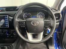 Toyota Hilux 2.4 D-4D Active Extra Pickup Extended Cab 4dr Diesel Manual 4WD Euro 6 (s/s) (150 ps) - U2746