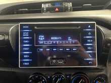 Toyota Hilux 2.4 D-4D Active Extra Pickup Extended Cab 4dr Diesel Manual 4WD Euro 6 (s/s) (150 ps) - U2747