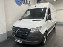 Mercedes-Benz Sprinter 2.0 315 CDI Progressive Panel Van 5dr Diesel Manual RWD L2 H2 Euro 6 (s/s) (150 ps) - U2762