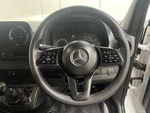 Mercedes-Benz Sprinter 2.0 315 CDI Progressive Panel Van 5dr Diesel Manual RWD L2 H2 Euro 6 (s/s) (150 ps) - U2762