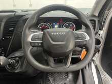 Iveco Daily 2.3D HPI 14V 35C 3750 Tipper Double Cab 4dr Diesel Manual L3 Euro 6 (s/s) (DRW) (136 ps) - U2765