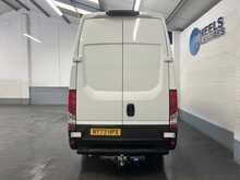 Iveco Daily 2.3D HPI 14V 35S 3520 Panel Van 5dr Diesel Manual MWB H3 Euro 6 (s/s) (136 ps) 2.3 5dr Panel Van - U2766