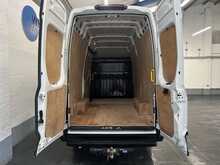 Iveco Daily 2.3D HPI 14V 35S 3520 Panel Van 5dr Diesel Manual MWB H3 Euro 6 (s/s) (136 ps) 2.3 5dr Panel Van - U2766