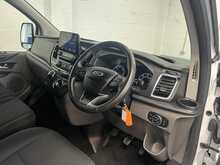 Ford Transit Custom 2.0 320 EcoBlue Limited Crew Van Double Cab 5dr Diesel Manual L2 H1 Euro 6 (s/s) (130 ps) - U2767