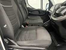 Iveco Daily 2.3D HPI 14V 35S 3000 Dropside 2dr Diesel Manual SWB Euro 6 (136 ps) - U2768