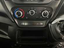 Iveco Daily 2.3D HPI 14V 35S 3000 Dropside 2dr Diesel Manual SWB Euro 6 (136 ps) - U2768