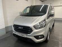 Ford Transit Custom 2.0 320 EcoBlue Limited Crew Van Double Cab 5dr Diesel Manual L2 H1 Euro 6 (s/s) (130 ps) - U2770