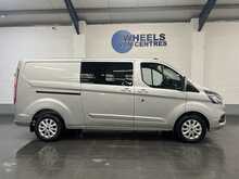 Ford Transit Custom 2.0 320 EcoBlue Limited Crew Van Double Cab 5dr Diesel Manual L2 H1 Euro 6 (s/s) (130 ps) - U2770