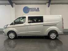 Ford Transit Custom 2.0 320 EcoBlue Limited Crew Van Double Cab 5dr Diesel Manual L2 H1 Euro 6 (s/s) (130 ps) - U2772