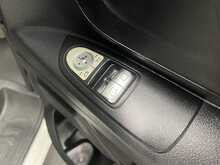 Mercedes-Benz Vito 1.7 114 CDI Progressive Panel Van 5dr Diesel Manual FWD L2 Euro 6 (s/s) (LWB) (136 ps) - U2782