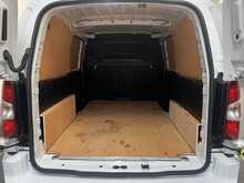 Citroen Berlingo 1.5 BlueHDi 950 Driver Edition XL Panel Van 6dr Diesel EAT8 LWB Euro 6 (s/s) (130 ps) - U2783
