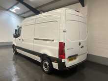 Mercedes-Benz Sprinter 2.0 315 CDI Premium Panel Van 5dr Diesel Manual FWD L2 H2 Euro 6 (s/s) (150 ps) - U2814