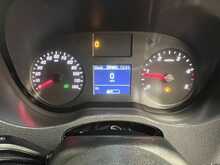 Mercedes-Benz Sprinter 2.0 315 CDI Premium Panel Van 5dr Diesel Manual FWD L2 H2 Euro 6 (s/s) (150 ps) - U2814