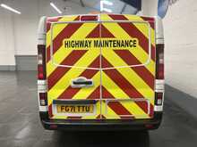 Renault Trafic 2.0 dCi ENERGY 28 Business+ Panel Van 5dr Diesel Manual SWB Standard Roof Euro 6 (s/s) (120 ps) - U2819