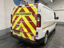 Renault Trafic 2.0 dCi ENERGY 28 Business+ Panel Van 5dr Diesel Manual SWB Standard Roof Euro 6 (s/s) (120 ps) - U2819