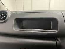 Renault Trafic 2.0 dCi ENERGY 28 Business+ Panel Van 5dr Diesel Manual SWB Standard Roof Euro 6 (s/s) (120 ps) - U2819