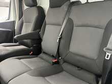 Renault Trafic 2.0 dCi ENERGY 28 Business+ Panel Van 5dr Diesel Manual SWB Standard Roof Euro 6 (s/s) (120 ps) - U2819
