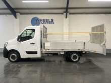 Renault Master 2.3 dCi 35 Business Platform Cab 2dr Diesel Manual FWD MWB Euro 6 (135 ps) - U2822