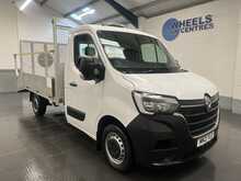 Renault Master 2.3 dCi 35 Business Platform Cab 2dr Diesel Manual FWD MWB Euro 6 (135 ps) - U2822
