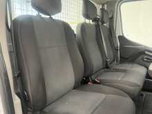 Renault Master 2.3 dCi 35 Business Platform Cab 2dr Diesel Manual FWD MWB Euro 6 (135 ps) - U2822
