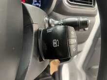 Renault Master 2.3 dCi 35 Business Platform Cab 2dr Diesel Manual FWD MWB Euro 6 (135 ps) - U2822