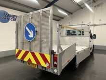 Renault Master 2.3 dCi 35 Business Platform Cab 2dr Diesel Manual FWD MWB Euro 6 (135 ps) - U2822
