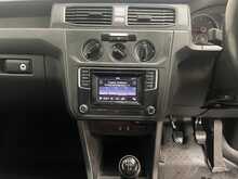 Volkswagen Caddy Maxi TDI C20 Startline 2.0 6dr Temperature Controlled Manual Diesel - U2824