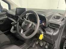 Vauxhall Combo 1.5 Turbo D 2300 Pro Panel Van 6dr Diesel Manual L2 H1 Euro 6 (s/s) (100 ps) - U2827