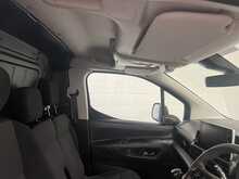 Vauxhall Combo 1.5 Turbo D 2300 Pro Panel Van 6dr Diesel Manual L2 H1 Euro 6 (s/s) (100 ps) - U2827