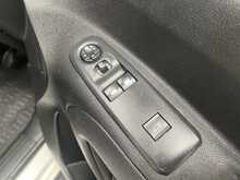 Peugeot Partner 1.5 BlueHDi 1000 Professional Standard Panel Van 5dr Diesel Manual SWB Euro 6 (100 bhp) - U2830