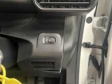 Peugeot Partner 1.5 BlueHDi 1000 Professional Standard Panel Van 5dr Diesel Manual SWB Euro 6 (100 bhp) - U2830
